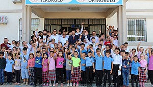 Köy Okullarına kırtasiye yardımı yapıldı