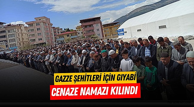 Gazze Şehitleri İçin Gıyabi Cenaze Namazı Kılındı