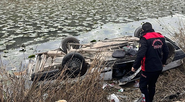 Kahramanmaraş’ta Otomobil Su Birikintisine Düştü: 78 Yaşındaki Sürücü Hayatını Kaybetti