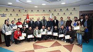 KSÜ’de Milli Teknoloji Atölyesi Ekibine Belge Takdimi Yapıldı