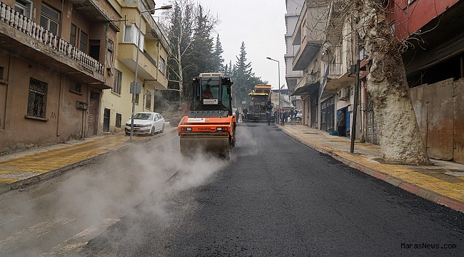Yollar Tek Tek Yenileniyor