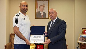 KİÜ’ye Milli Gurur: Öğr. Gör. Harun Jira’nın Görev Aldığı U16 Çim Hokeyi Milli Takımı Avrupa Şampiyonu Oldu!